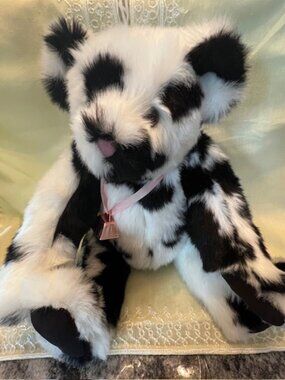15-inch Holstein Bear from the VERMONT TEDDY BEAR COMPANY black white w/cowbell